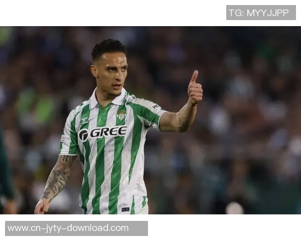 安东尼降薪三成决心离开曼联真爱西甲球队令红魔球迷心碎