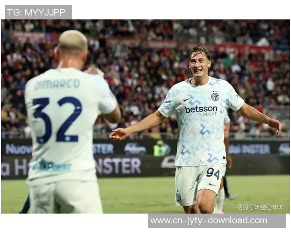 国米球迷全力支持小因续约执教期盼球队再创辉煌